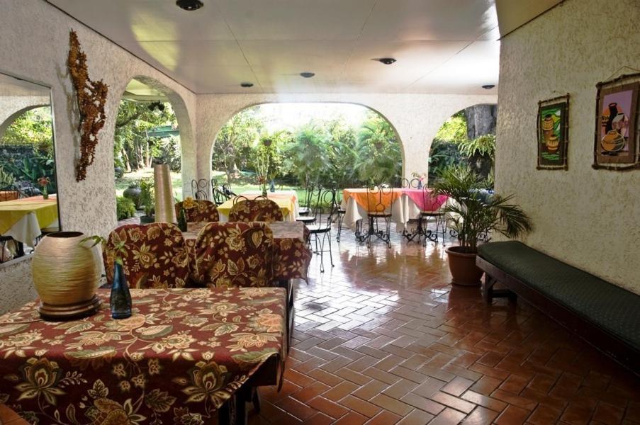 Casa Joaquin Bnb Тагиг Экстерьер фото
