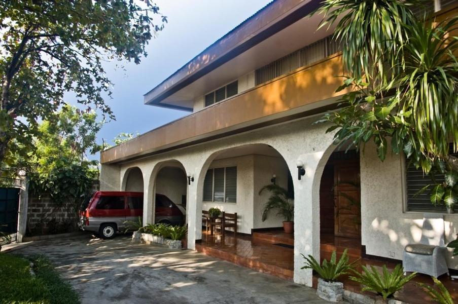 Casa Joaquin Bnb Тагиг Экстерьер фото
