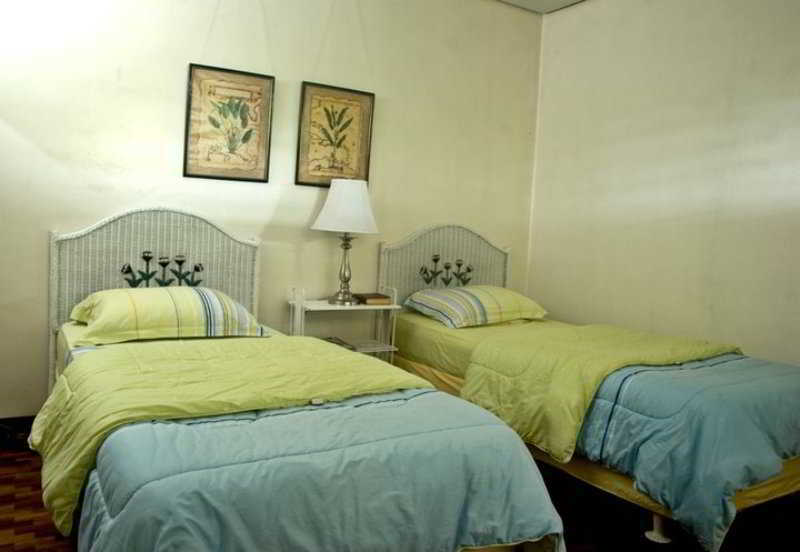 Casa Joaquin Bnb Тагиг Экстерьер фото